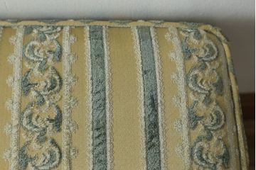 中古　美品　DREXEL HERITAGE(ドレクセルヘリテイジ)　温かみある色合いがかわいらしい1人掛けソファ+オットマンセット(一人掛け、アームチェア)(R-055943)