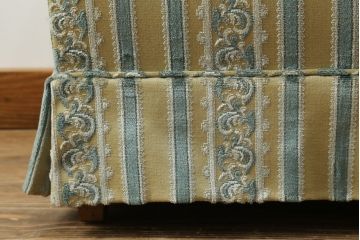 中古　美品　DREXEL HERITAGE(ドレクセルヘリテイジ)　温かみある色合いがかわいらしい1人掛けソファ+オットマンセット(一人掛け、アームチェア)(R-055943)