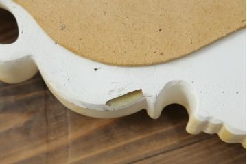 中古　美品　イタリア　SILIK(シリック)　ロココ調の美しい彫刻がほどこされた、エレガントで可愛らしいウォールミラー(壁掛け鏡、姿見)(R-055960)