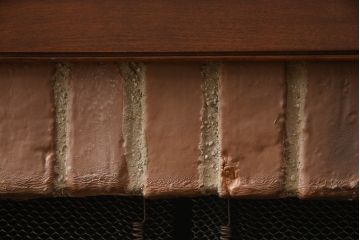 中古　美品　Rustic Craft(ラスティック・クラフト)　まるで本物のようなリアルさが目を引くイミテーション暖炉(定価約31万円)(マントルピース)(R-055964)