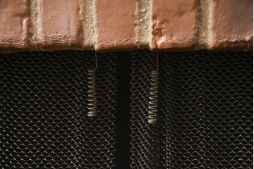 中古　美品　Rustic Craft(ラスティック・クラフト)　まるで本物のようなリアルさが目を引くイミテーション暖炉(定価約31万円)(マントルピース)(R-055964)