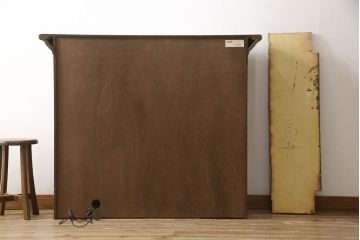 中古　美品　Rustic Craft(ラスティック・クラフト)　まるで本物のようなリアルさが目を引くイミテーション暖炉(定価約31万円)(マントルピース)(R-055964)