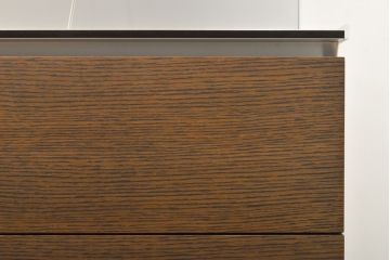 中古　美品　B&B イタリア　Studio Kairos(スタジオ・カイロス)デザイン　特注品のウォールユニットシェルフ(壁掛けラック、収納棚、陳列棚)(R-055967)