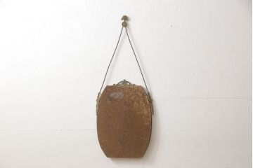 フランスアンティーク　真鍮飾り付き　個性的なデザインが目を引くウォールミラー(壁掛け鏡)(R-055971)