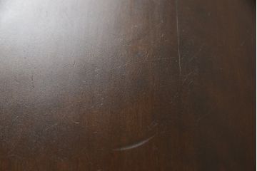 和製アンティーク　カバ材　シンプルなデザインで馴染みやすいサイドテーブル(花台、飾り棚)(R-055973)