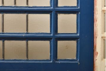 イギリスアンティーク建具　かわいいダイヤのステンドグラス入り!おしゃれなアーチ型のドア3枚セット(扉)(R-055975)