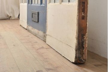 イギリスアンティーク建具　かわいいダイヤのステンドグラス入り!おしゃれなアーチ型のドア3枚セット(扉)(R-055975)