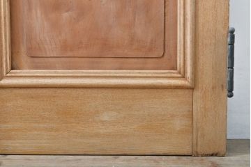 アンティーク建具　ストリップド仕上げ　総欅(ケヤキ)無垢材製!上質なガラス窓付き両開きドア1対(扉、玄関ドア)(R-055977)