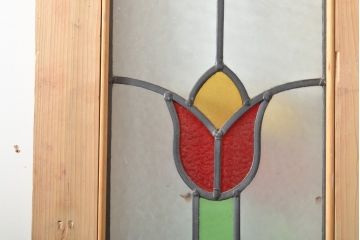 アンティーク建具　イギリス製　ナチュラルなパイン材製!かわいいステンドグラスドア(扉、玄関ドア)(R-055978)