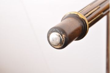 中古　美品　アメリカ　KARGES FURNITURE(カーゲス・ファニチャ)　細やかな意匠にこだわりを感じるリビングテーブル(センターテーブル)(R-055995)