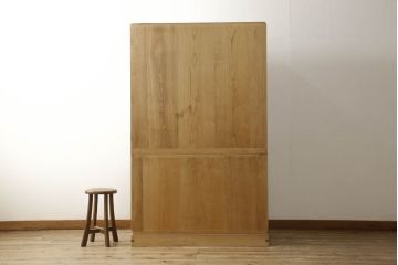 中古　美品　品のある佇まいが魅力的な国産高級総桐箪笥(胴厚)(着物箪笥、衣装箪笥、桐たんす)(R-056011)