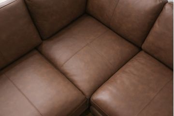 新品未使用　IDC大塚家具取り扱い　インターリバックス　GLOBAL(グローバル)　本革の落ち着いた風合いが高級感を醸しだすラウンジソファセット(カウチソファ、2人掛けソファ、3人掛けソファ、6人掛けソファ、レザー)(定価約130万円)(R-056014)