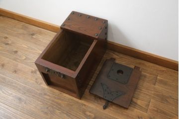 和製アンティーク　明治期　総ケヤキづくりの銭箱(銭函)(R-056015)