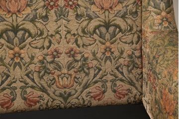 中古　美品　DREXEL HERITAGE(ドレクセルヘリテイジ)　落ち着いた色合いとボタニカル柄がクラシカルな雰囲気を高める3人掛けソファ(定価約100万円)(三人掛けソファ、3P)(R-056018)