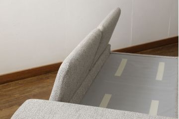 中古　展示美品　2019年8月購入　エスティック　フォルマックス(formax)　パンナ(PANNA)　フェザー　ナチュラルな空間づくりにおすすめの2P片肘ソファ(右)+片肘ロングシートソファ(左)セット(二人掛けソファ、カウチソファ、ロングソファ)(定価約86万8千円)(R-056023)