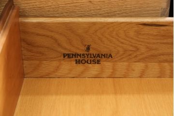 中古　美品　ペンシルバニアハウス(PENNSYLVANIA HOUSE)　品のある佇まいが美しいクラシックチェスト(引き出し)(R-056024)