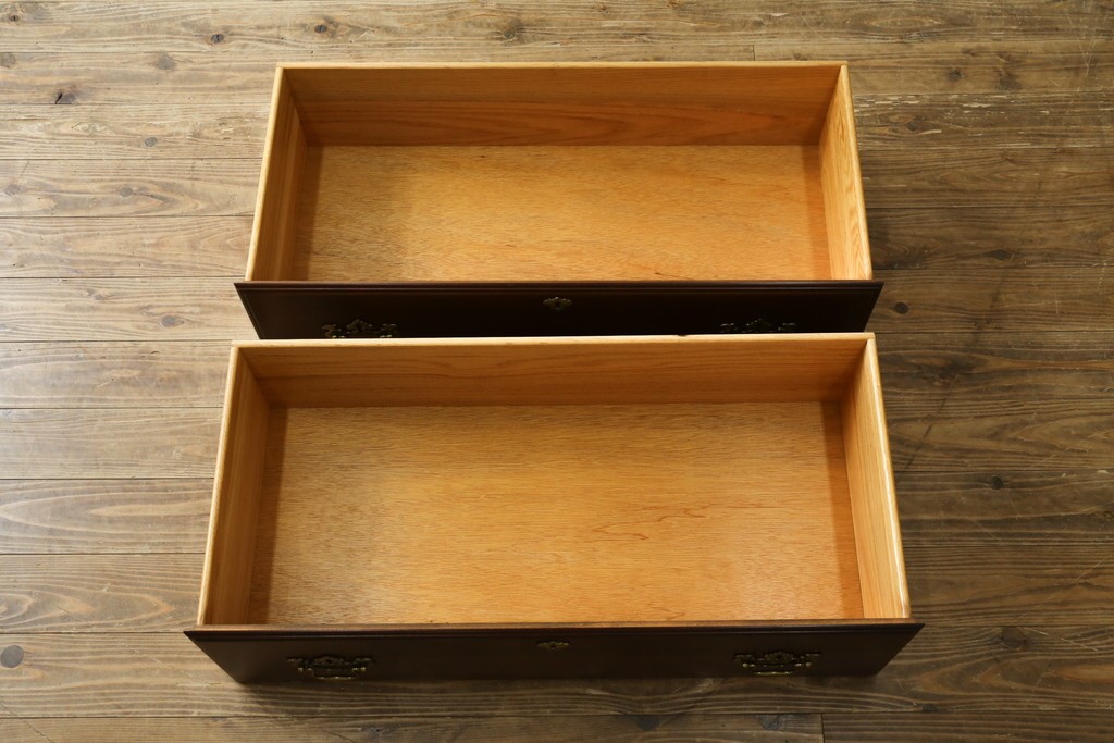 中古　美品　ペンシルバニアハウス(PENNSYLVANIA HOUSE)　品のある佇まいが美しいクラシックチェスト　(R-056024)