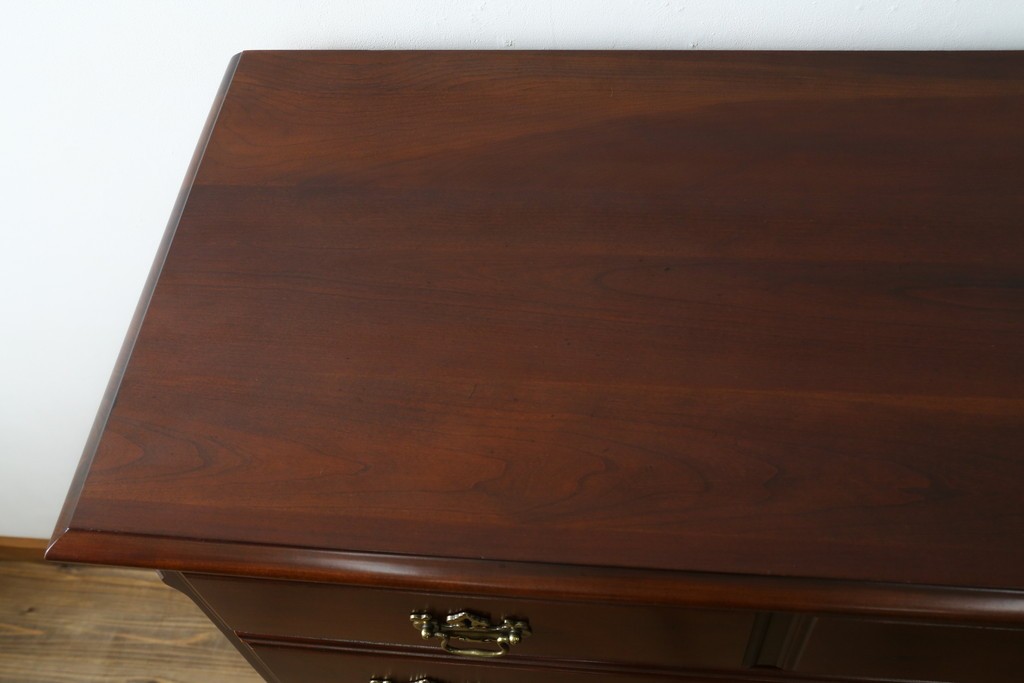中古　美品　ペンシルバニアハウス(PENNSYLVANIA HOUSE)　品のある佇まいが美しいクラシックチェスト　(R-056024)