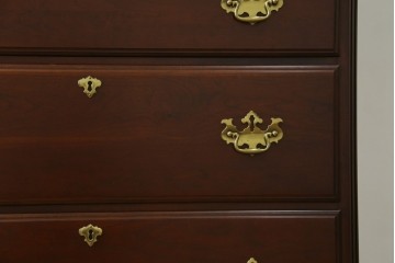 中古　美品　ペンシルバニアハウス(PENNSYLVANIA HOUSE)　品のある佇まいが美しいクラシックチェスト　(R-056024)