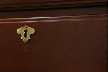 中古　美品　ペンシルバニアハウス(PENNSYLVANIA HOUSE)　品のある佇まいが美しいクラシックチェスト　(R-056024)