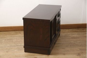 中古　美品　岩谷堂箪笥　迫力ある金具が存在感を放つテレビ台(収納棚、箪笥、和タンス、整理たんす、ローボード)(R-056029)