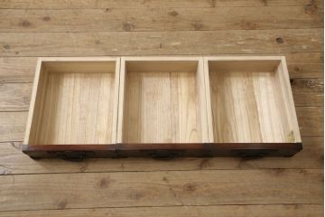 中古　美品　岩谷堂箪笥　迫力ある金具が存在感を放つテレビ台(収納棚、箪笥、和タンス、整理たんす、ローボード)(R-056029)