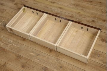 中古　美品　岩谷堂箪笥　迫力ある金具が存在感を放つテレビ台(収納棚、箪笥、和タンス、整理たんす、ローボード)(R-056029)