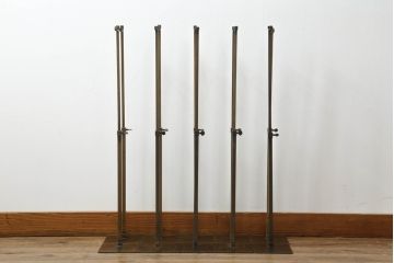 中古　アンティーク調　古美色(こびしょく)　シャビーな風合いがレトロな雰囲気を高めるディスプレイスタンド10台セット(アクセサリースタンド、ハンガースタンド、店舗什器)(R-056031)