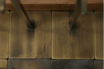 中古　アンティーク調　古美色(こびしょく)　シャビーな風合いがレトロな雰囲気を高めるディスプレイスタンド10台セット(アクセサリースタンド、ハンガースタンド、店舗什器)(R-056031)