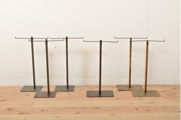 中古　アンティーク調　古美色(こびしょく)　シャビーな風合いがレトロな雰囲気を高めるディスプレイスタンド6台セット(アクセサリースタンド、ハンガースタンド、店舗什器)(R-056032)