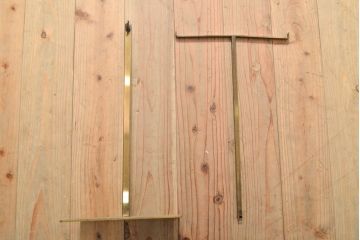 中古　アンティーク調　古美色(こびしょく)　シャビーな風合いがレトロな雰囲気を高めるディスプレイスタンド6台セット(アクセサリースタンド、ハンガースタンド、店舗什器)(R-056032)