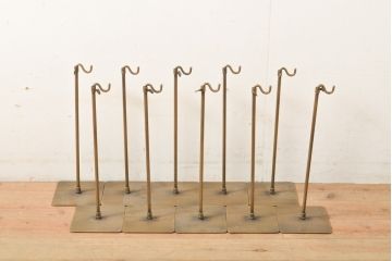 中古　アンティーク調　古美色(こびしょく)　シャビーな風合いがレトロな雰囲気を高めるディスプレイスタンド10台セット(アクセサリースタンド、バックスタンド、かばんスタンド、バックホルダー、鞄掛け、店舗什器)(R-056034)
