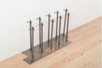 中古　アンティーク調　古美色(こびしょく)　シャビーな風合いがレトロな雰囲気を高めるディスプレイスタンド10台セット(アクセサリースタンド、ハンガースタンド、店舗什器)(R-056037)