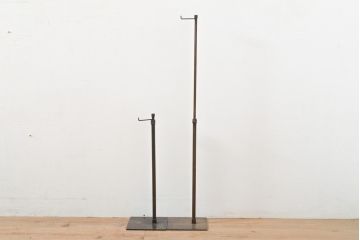 中古　アンティーク調　古美色(こびしょく)　シャビーな風合いがレトロな雰囲気を高めるディスプレイスタンド10台セット(アクセサリースタンド、ハンガースタンド、店舗什器)(R-056038)