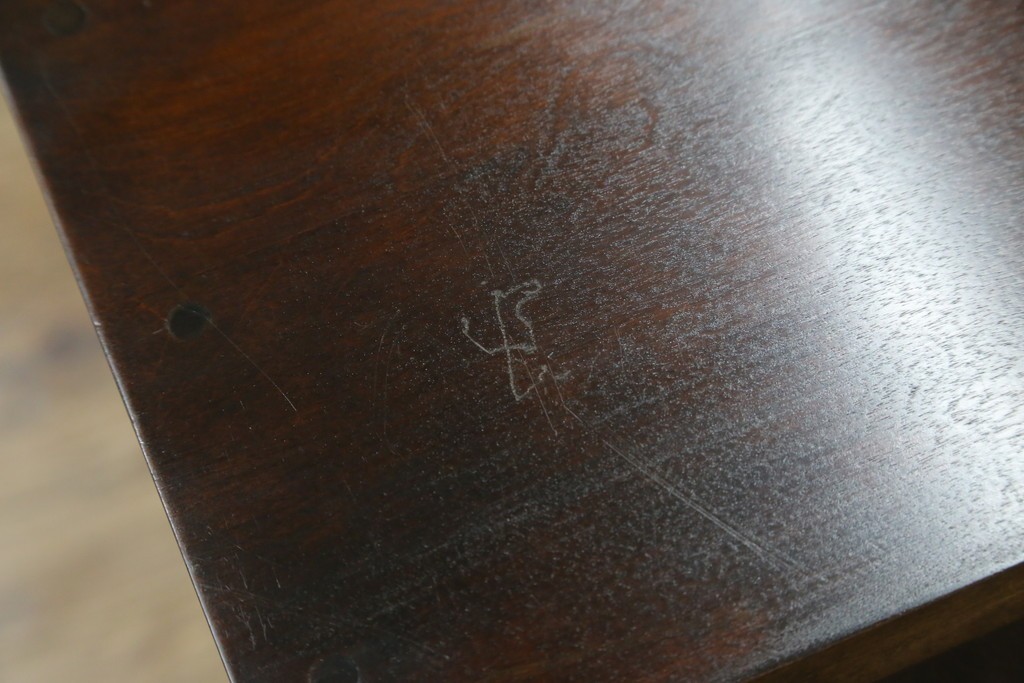 中古　北海道民芸家具　コンパクトで使い勝手の良いライティングビューロー　(R-056043)