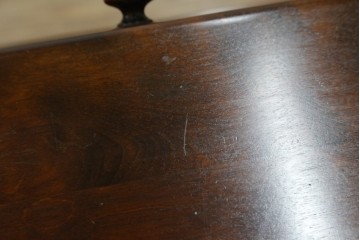 中古　北海道民芸家具　コンパクトで使い勝手の良いライティングビューロー　(R-056043)