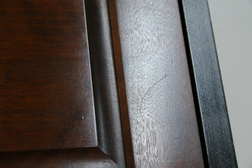 中古　北海道民芸家具　コンパクトで使い勝手の良いライティングビューロー　(R-056043)