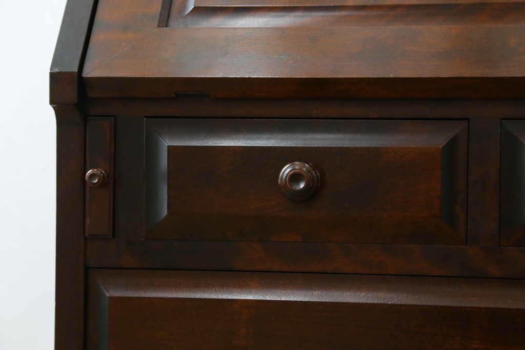 中古　北海道民芸家具　コンパクトで使い勝手の良いライティングビューロー　(R-056043)