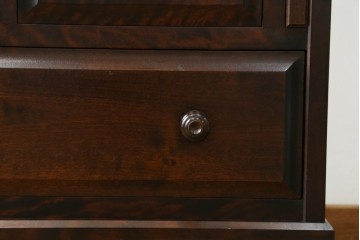 中古　北海道民芸家具　コンパクトで使い勝手の良いライティングビューロー　(R-056043)