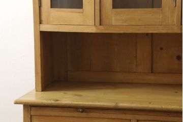 アンティーク家具　フランスアンティーク　パイン材　明るい色合いであたたかな空間を演出するキッチンキャビネット(収納棚、戸棚、食器棚)(R-056045)