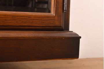 中古　美品　蝦夷(えぞ)民芸家具　ナラ材　品のある佇まいが魅力的なテレビ台(戸棚、ローボード、テレビボード)(R-056065)