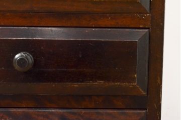 中古　国産民芸家具　シンプルなデザインとシックな色合いが魅力的なサイドチェスト(引き出し、チェスト)(R-056071)