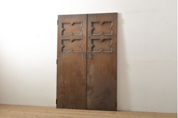 希少!　中古　永田良介商店　作り付け　幾何学模様が特徴的なクローゼットドア2枚セット(扉)(R-056073)