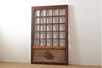 腰板欅材　錠前金具がおしゃれ!明治期のアンティーク格子蔵戸1枚(きつね格子、狐格子、引き戸、玄関ドア、和風玄関扉、建具、格子戸、マス目、升目)(R-056093)