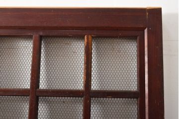 腰板欅材　錠前金具がおしゃれ!明治期のアンティーク格子蔵戸1枚(きつね格子、狐格子、引き戸、玄関ドア、和風玄関扉、建具、格子戸、マス目、升目)(R-056093)