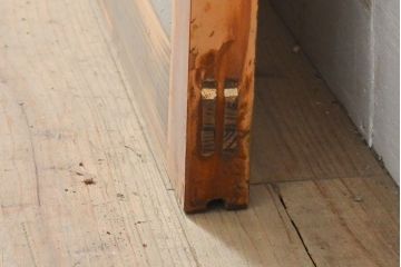昭和中期　レトロな木製フレームのアンティークガラス戸1枚(引き戸、木製建具)(R-056099)