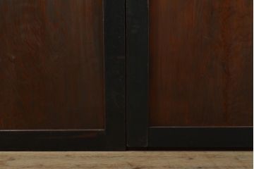 杉材一枚板　明治大正期　趣たっぷりの部屋に!アンティーク板戸4枚セット(帯戸、引き戸、木製建具)(R-056104)
