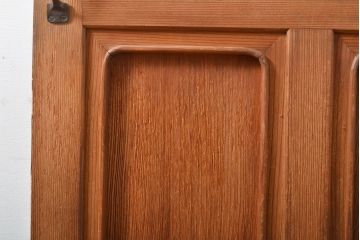 杉材　モールディング入りの凝ったデザイン!ガラス窓付きアンティークドア1枚(扉、木製建具)(R-056105)