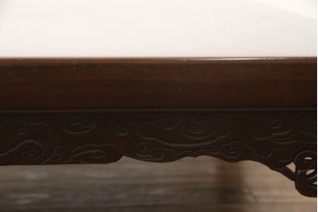 和製アンティーク　時代物　天板玉杢　細やかな彫刻が目を引く座卓(ローテーブル、センターテーブル)(R-056125)