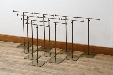 中古　アンティーク調　古美色(こびしょく)　シャビーな風合いがレトロな雰囲気を高めるディスプレイスタンド10台セット(アクセサリースタンド、ハンガースタンド、店舗什器)(R-056139)